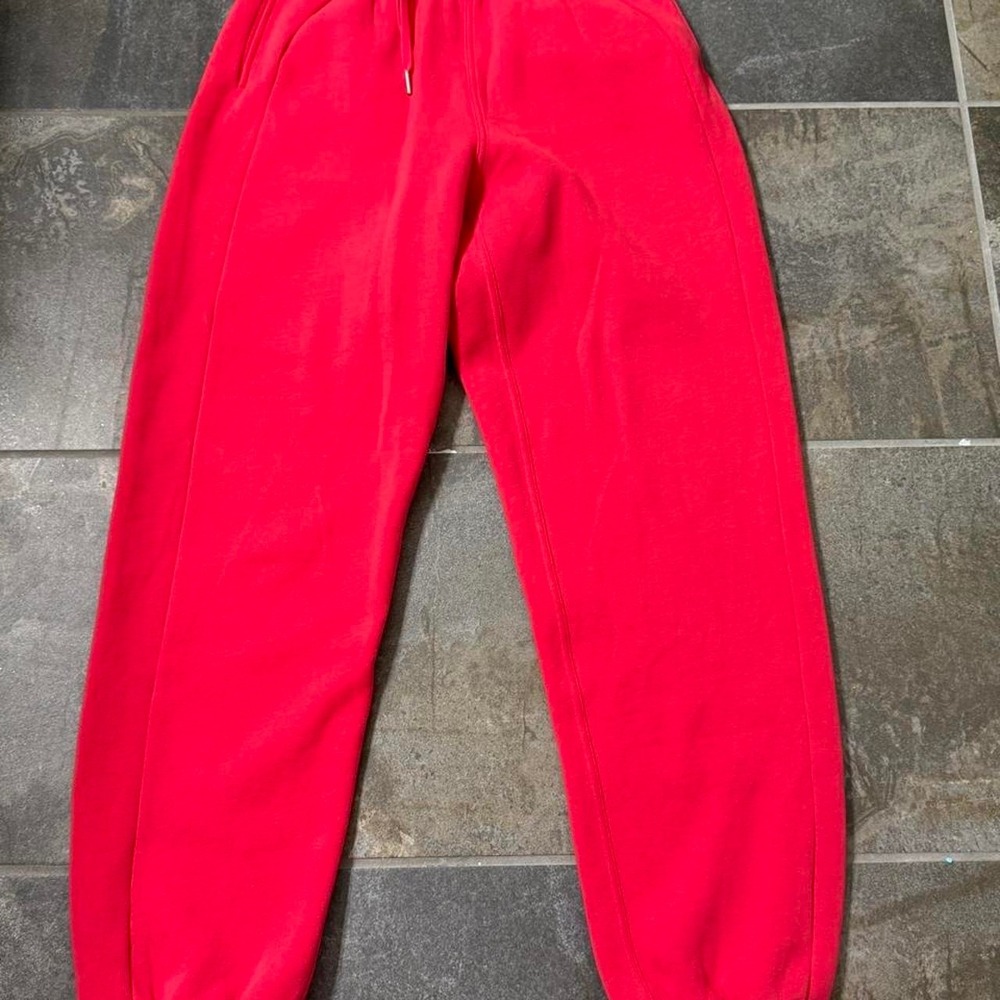 Lululemon Scuba Mid-Rise Oversized Jogger *Regular